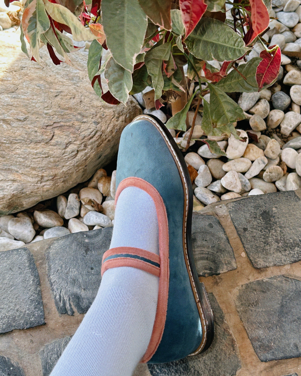 Two Tone Nona Gumball (Preorder)