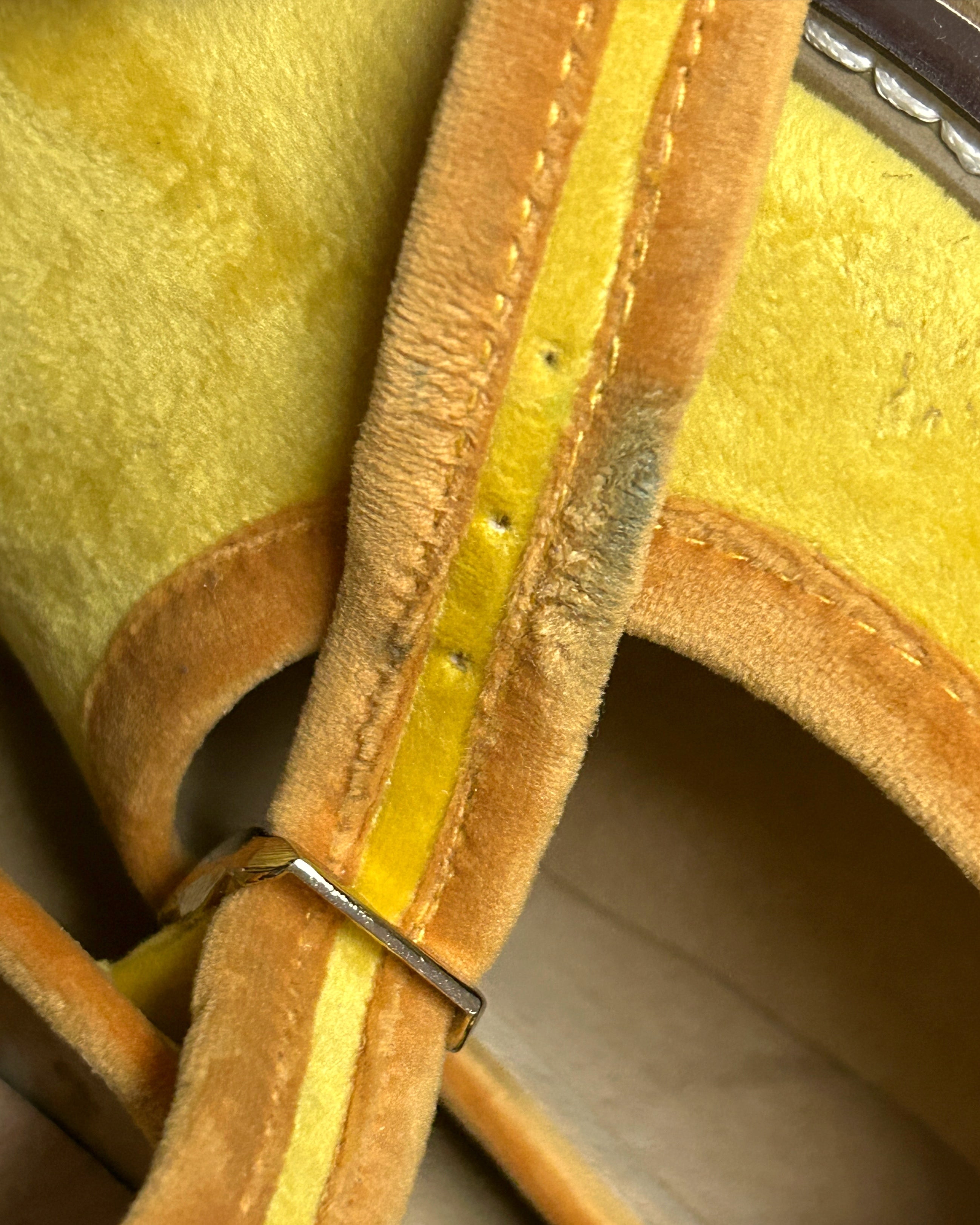 Sample Sale - Two Tone Nona Pineapple Size 9