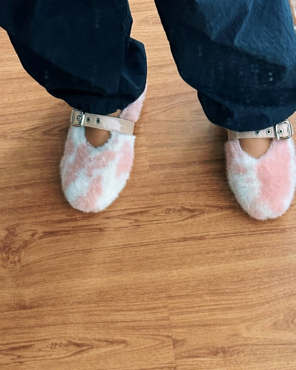 Cannoli Cow Flat Pink (Preorder)