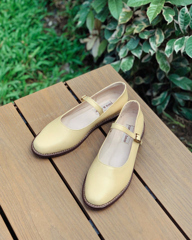 Sample Sale - Nona Buttermilk Genuine Leather Size 10