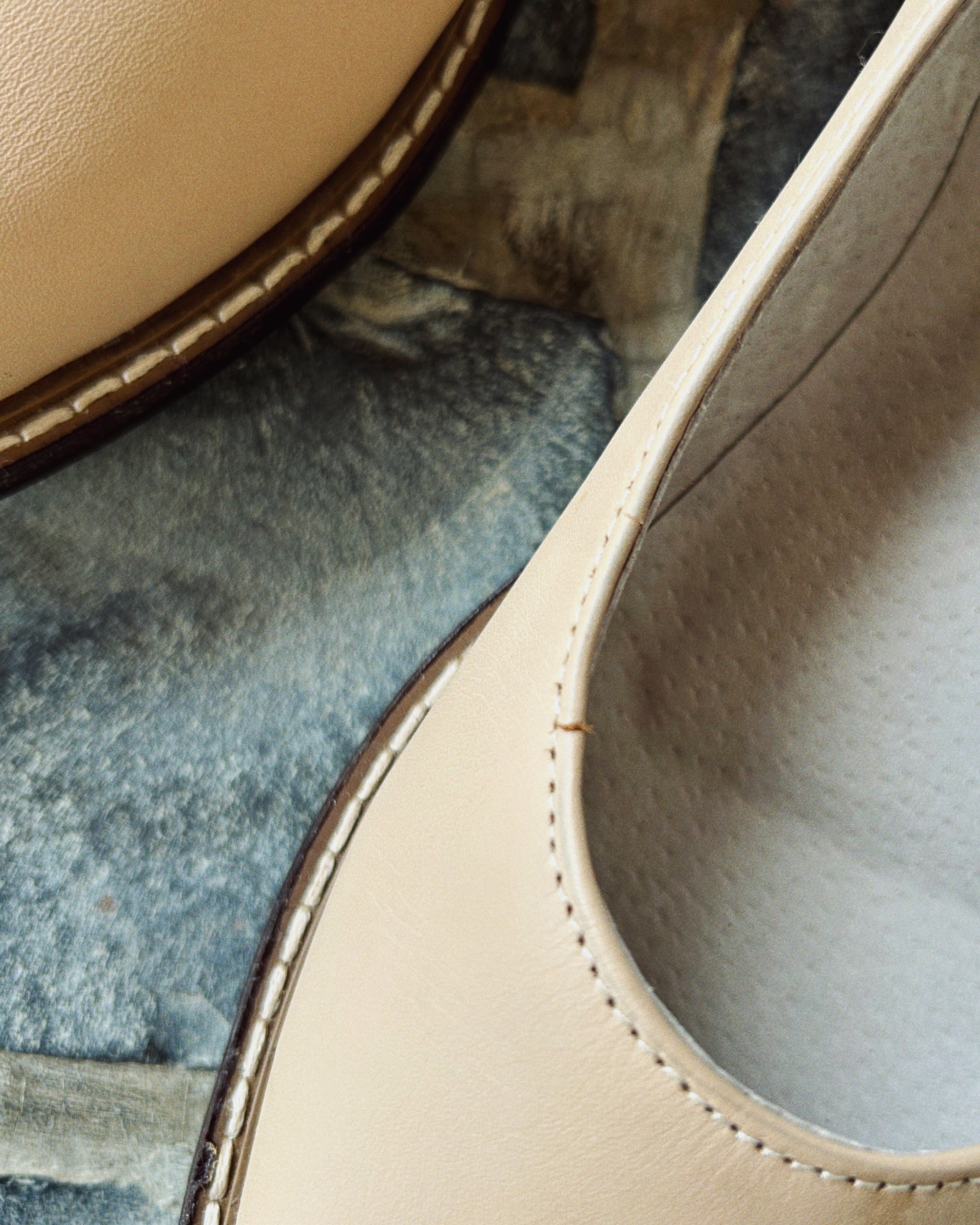 Sample Sale - Nona Strapless Chai Leather Size 8.5