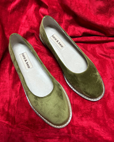 Sample Sale - Nona Olive Velvet Size 9 Strapless