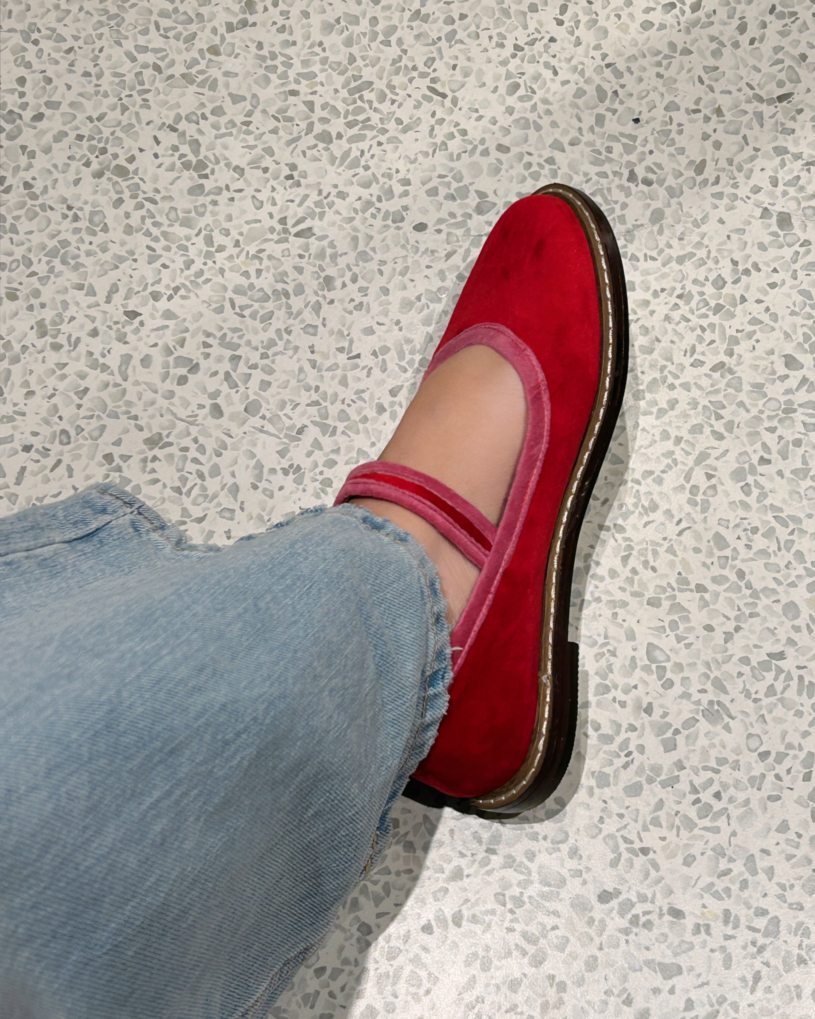 Two Tone Nona Strawberry (Preorder)