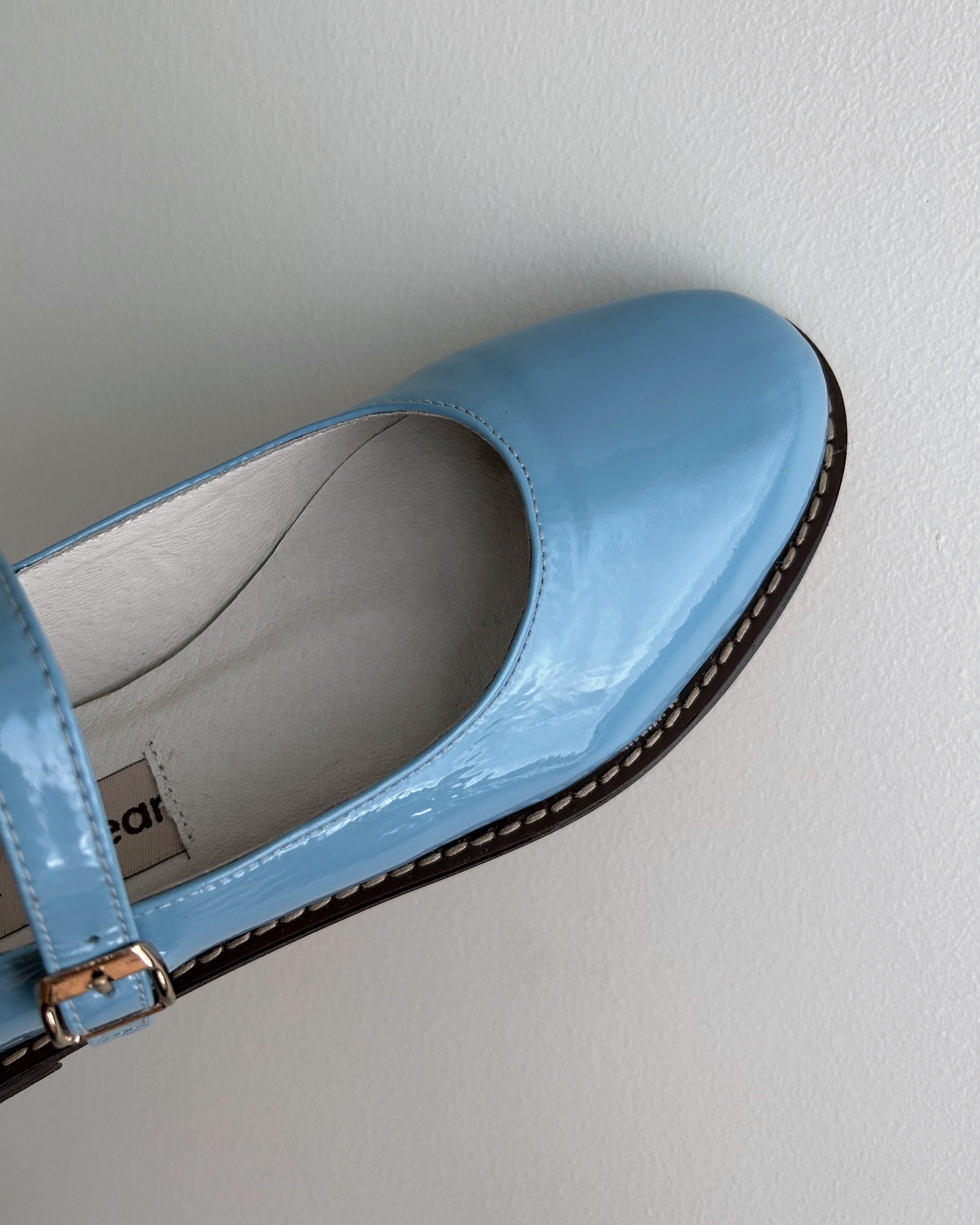 Nona Robin Genuine Patent Leather