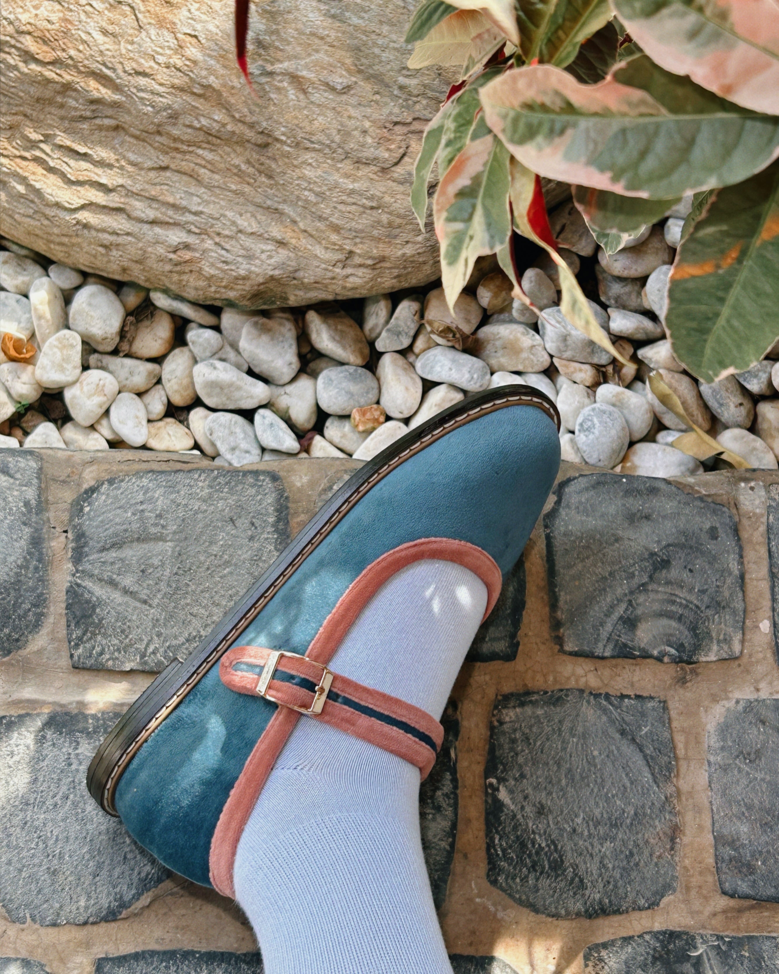 Two Tone Nona Gumball (Preorder)
