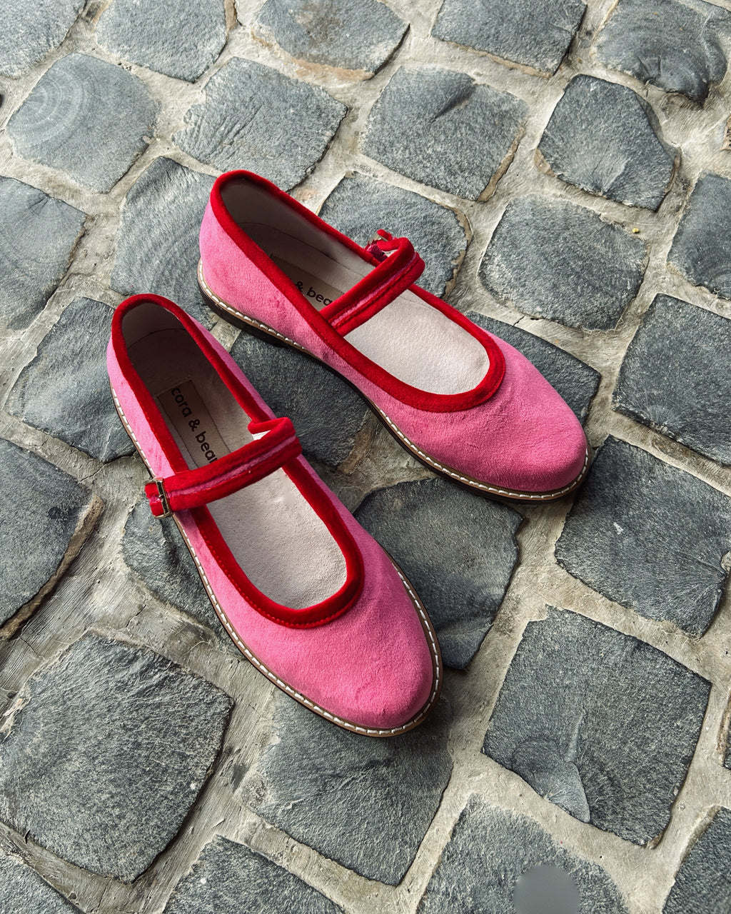 Two Tone Nona Peony Cherry (Preorder)