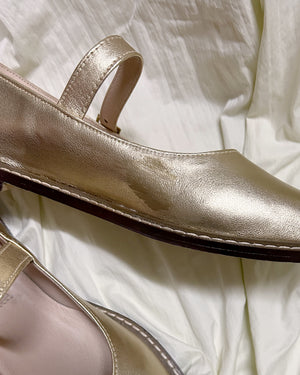 Sample Sale - Nona Gold Leather Size 7