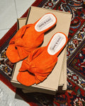 Sample Sale - Flamenco Carrot Size 5