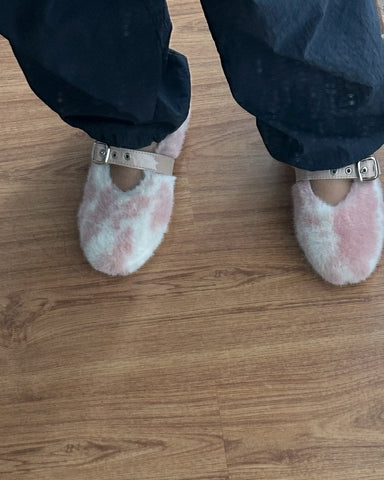 Cannoli Cow Flat Pink