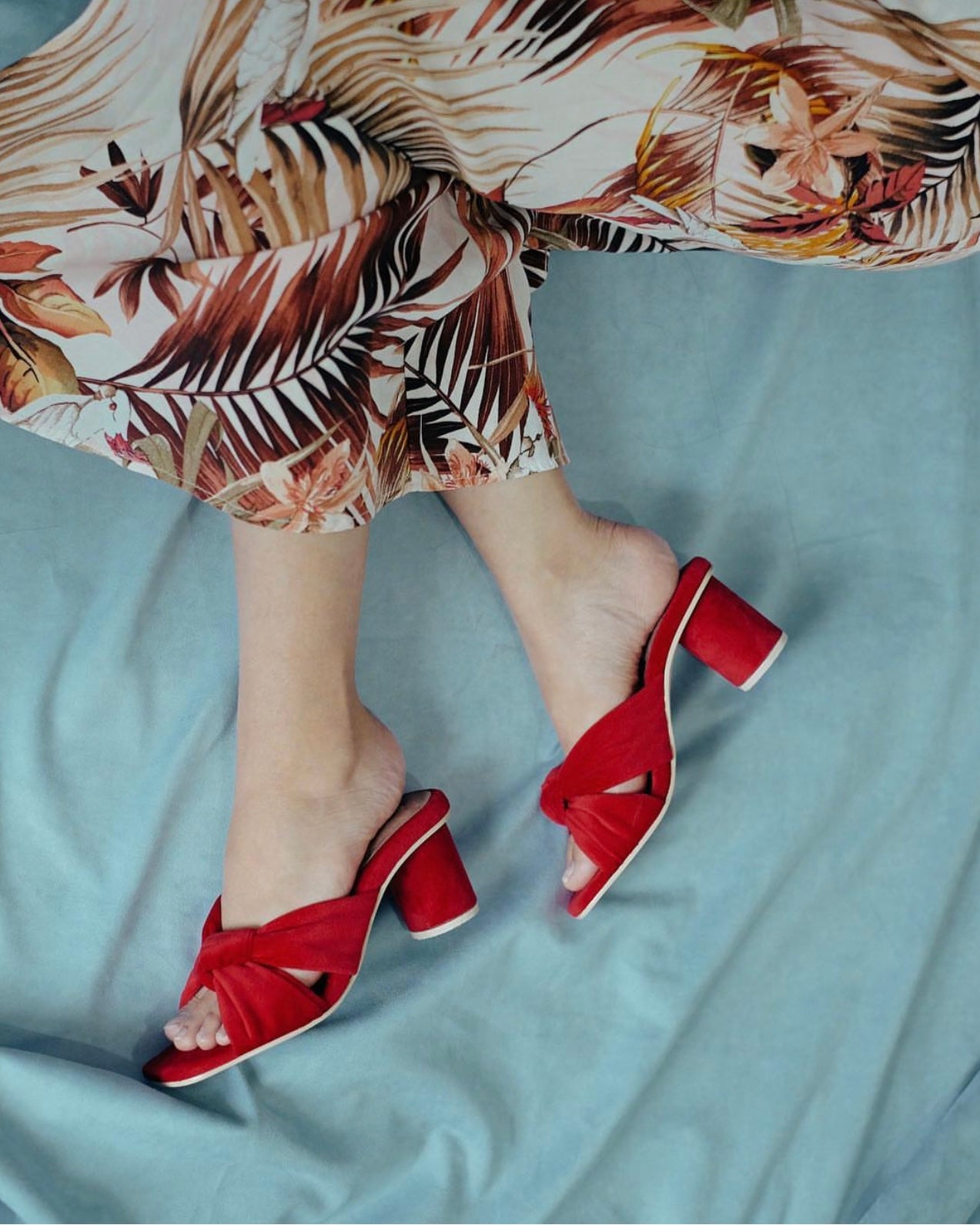 Tango Cherry Velvet (Preorder)