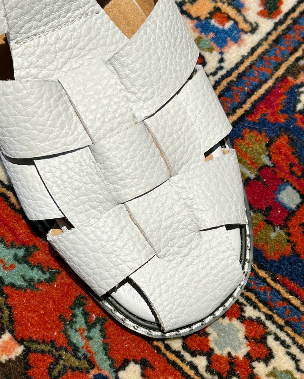 Sample Sale - Moon Cool White Leather Size 8