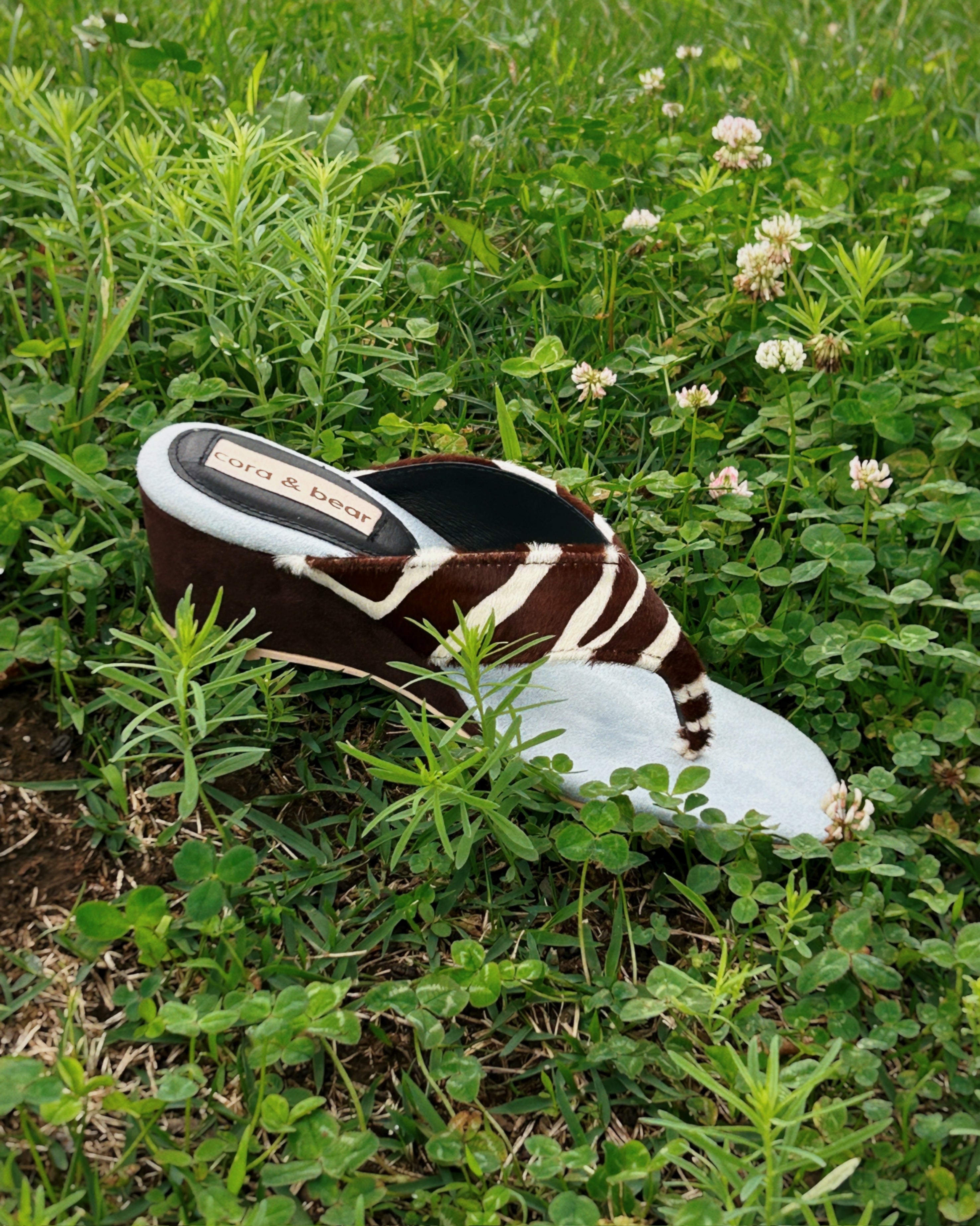Oda Wedge Zebra Sky (Preorder)