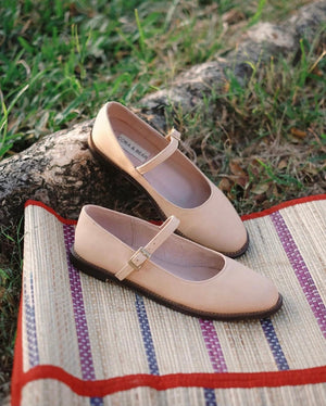 Sample Sale - Nona Sand Genuine Leather Size 7.5