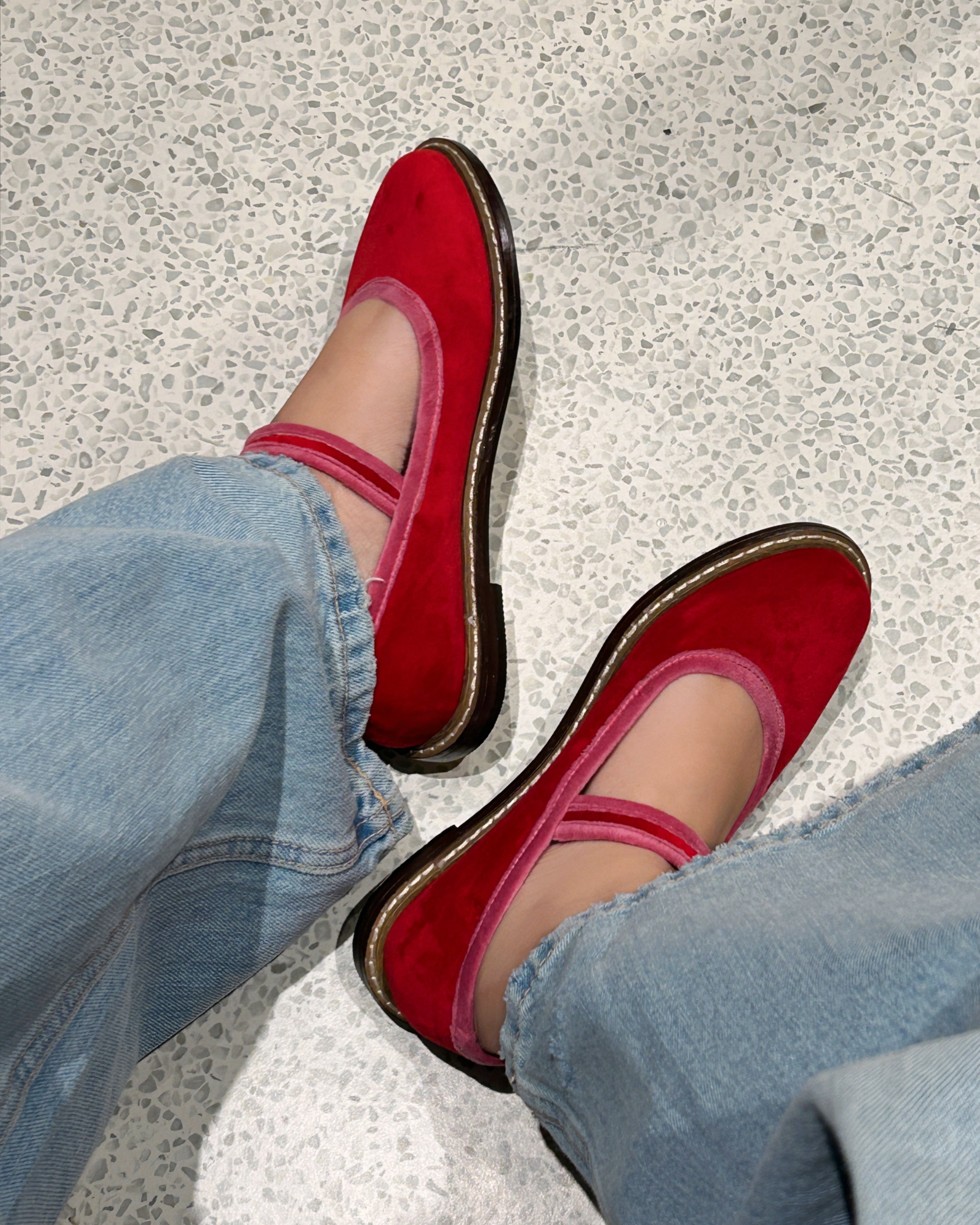 Two Tone Nona Strawberry (Preorder)