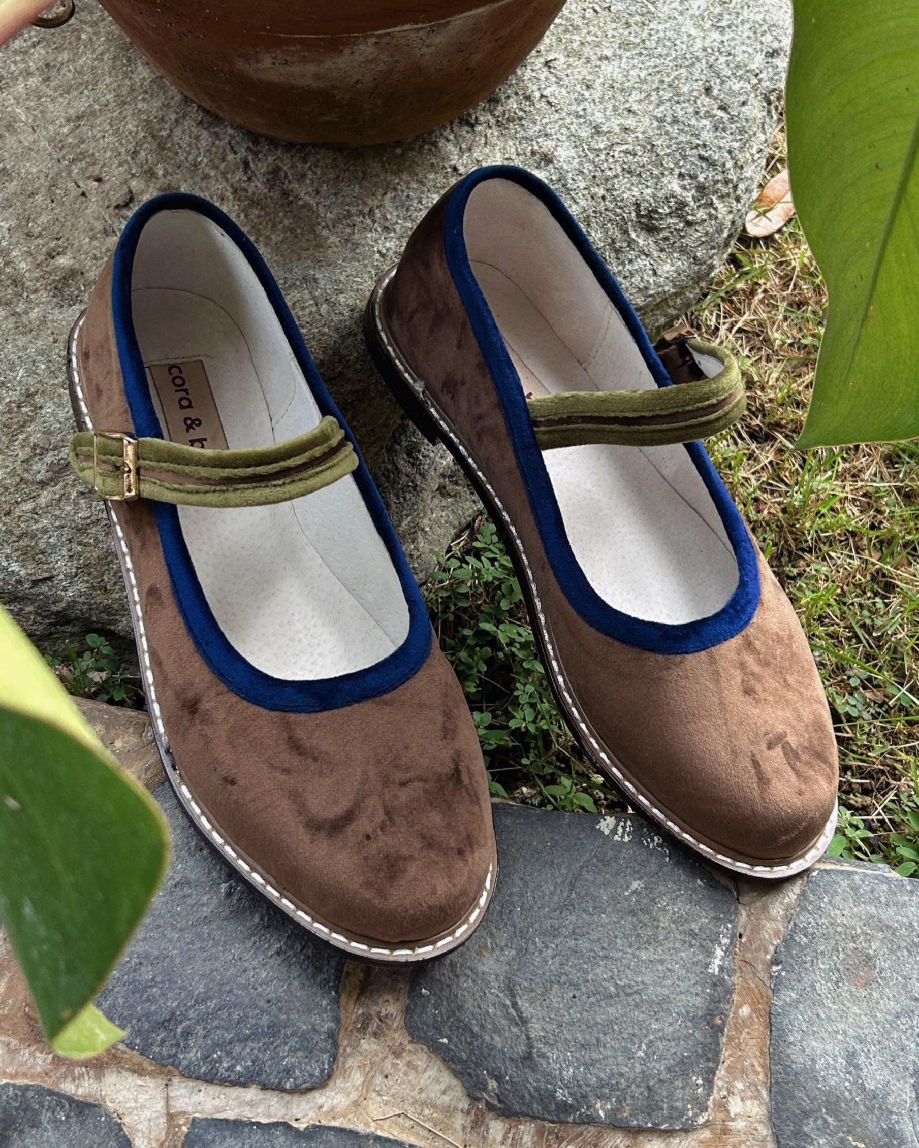 Two Tone Nona Earth (Preorder)