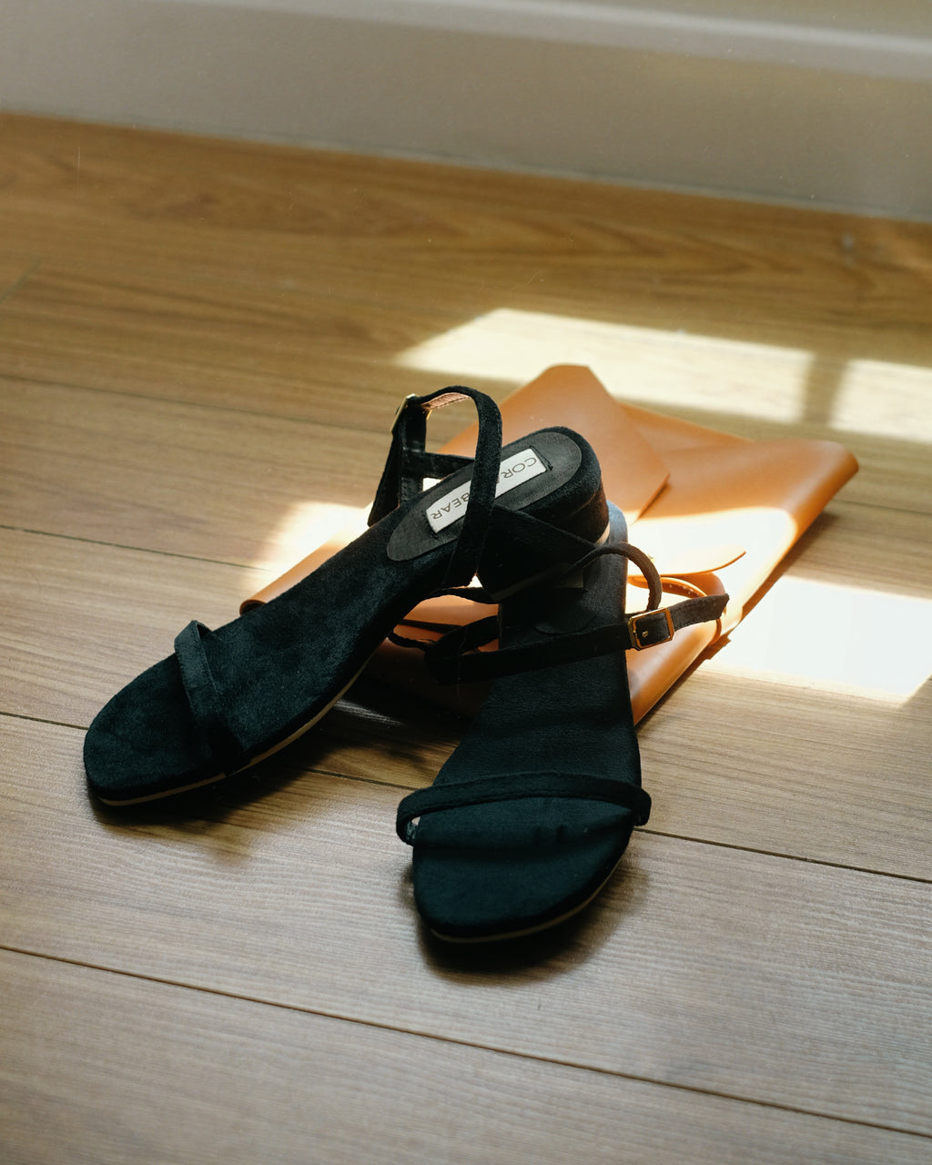 Salsita Mini Black - Cora and Bear