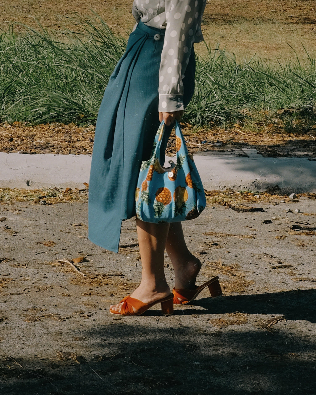 Tango Paprika - Cora and Bear