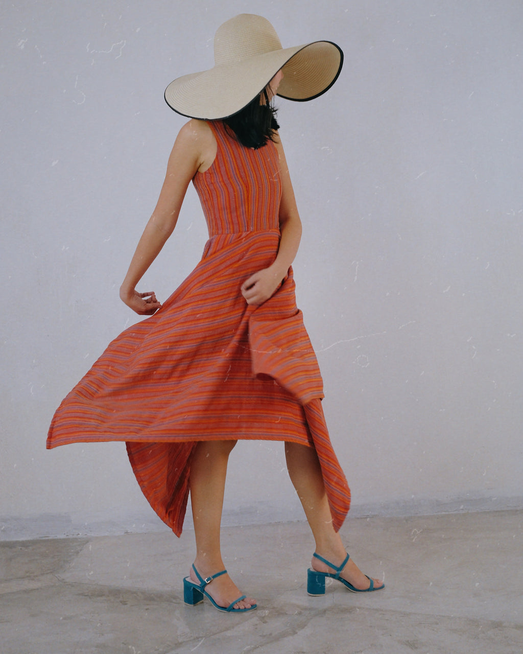 Salsa Seaside - Cora and Bear