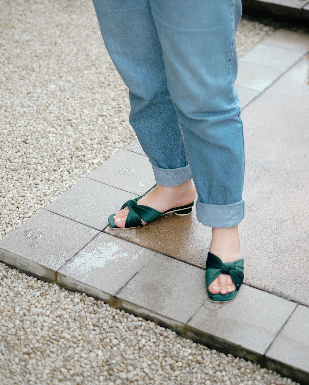 Flamenco Emerald - Cora and Bear