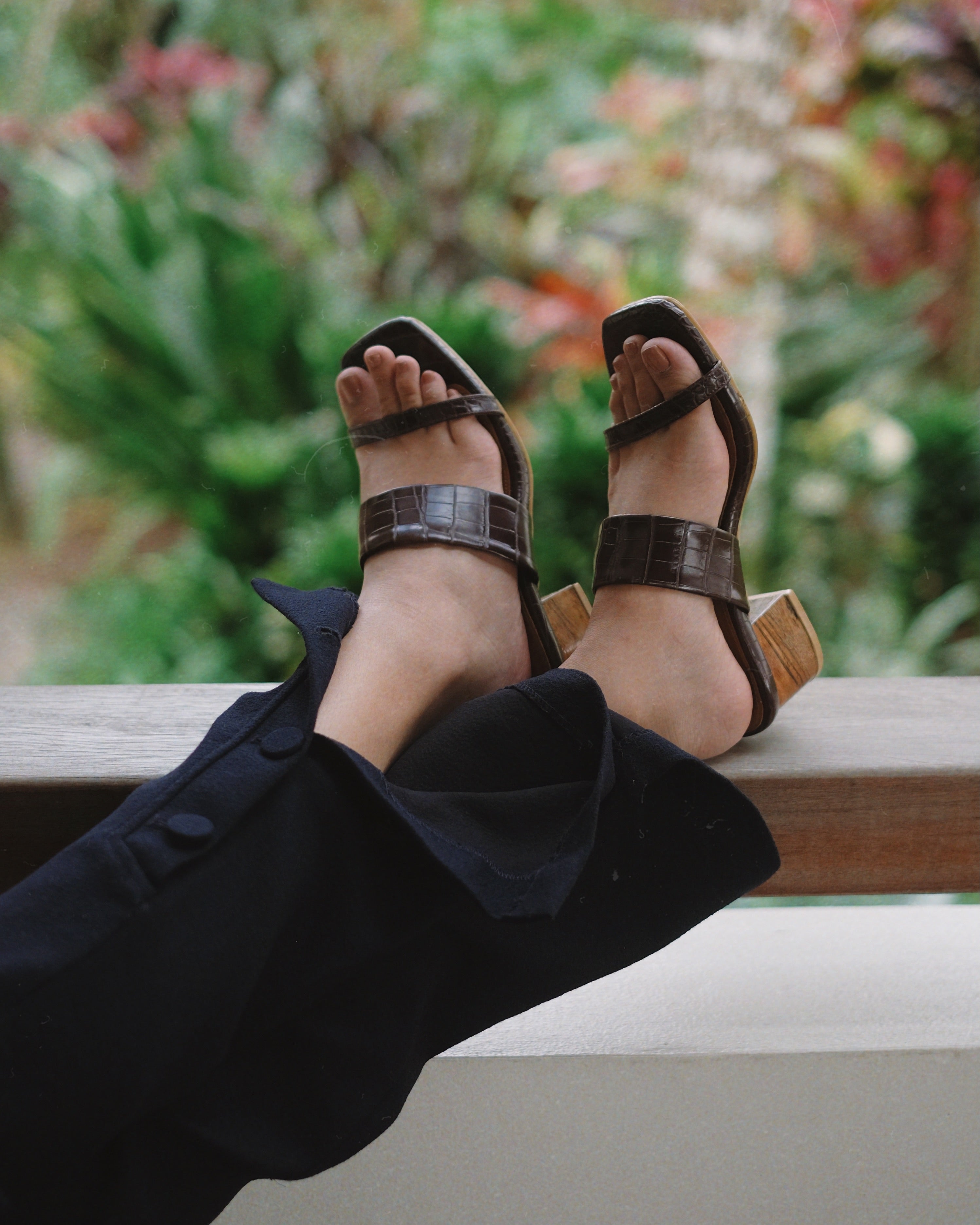 Jupiter Mahogany - Cora and Bear