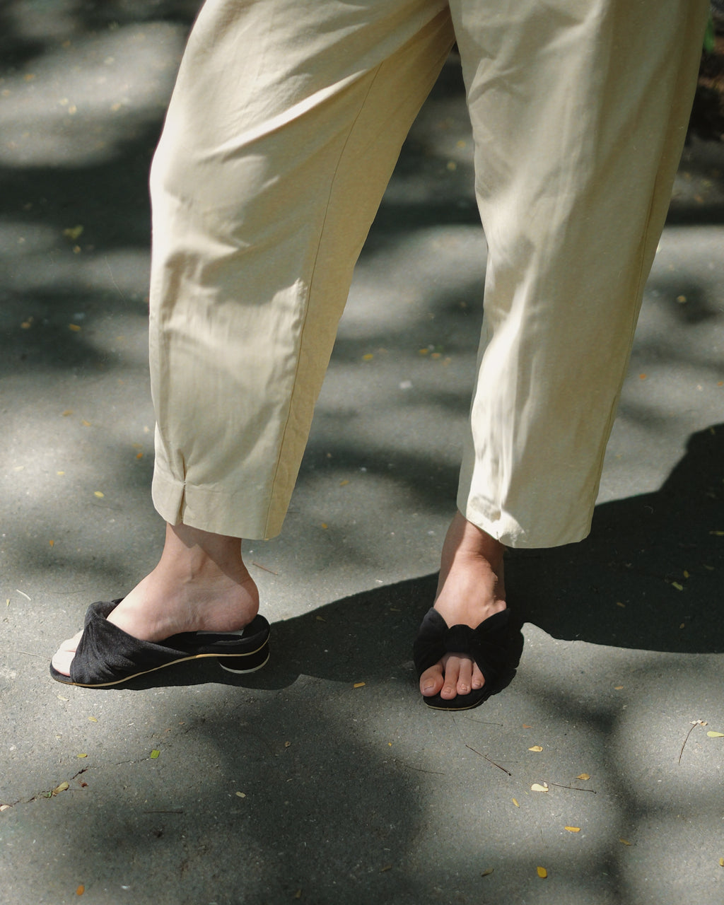 Flamenco Black - Cora and Bear