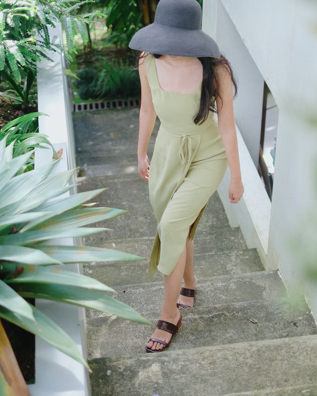 Jupiter Mahogany - Cora and Bear