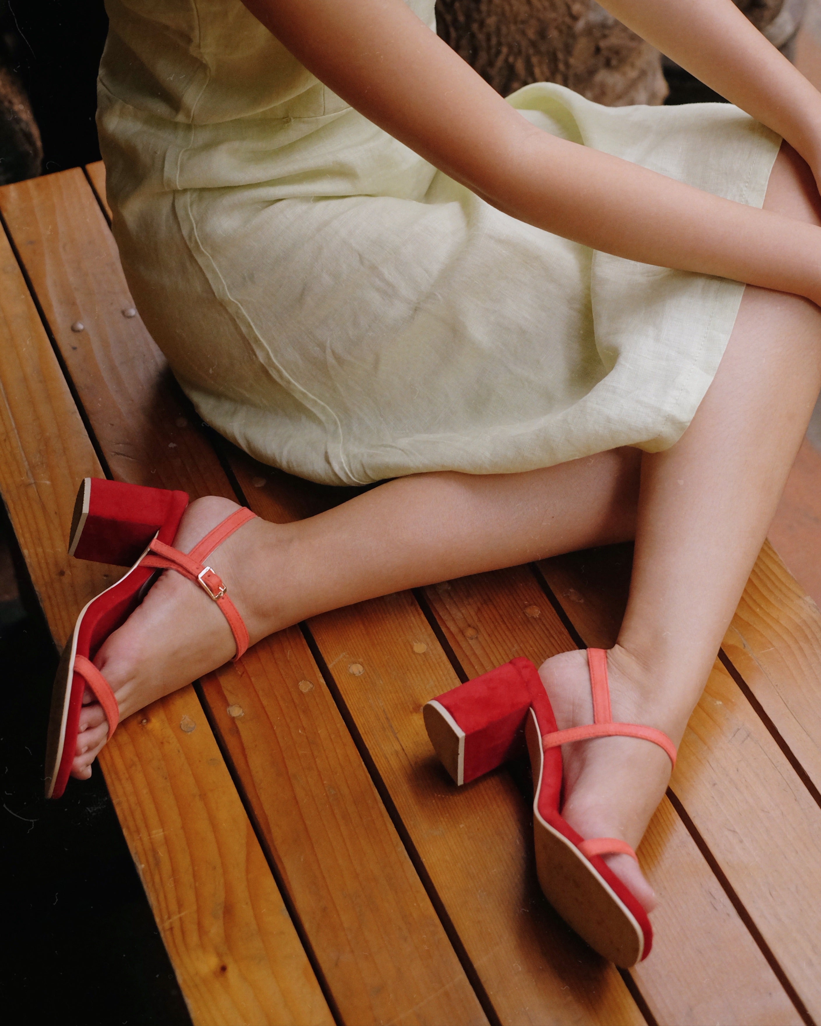 Two-Toned Salsa Strawberry - Cora and Bear