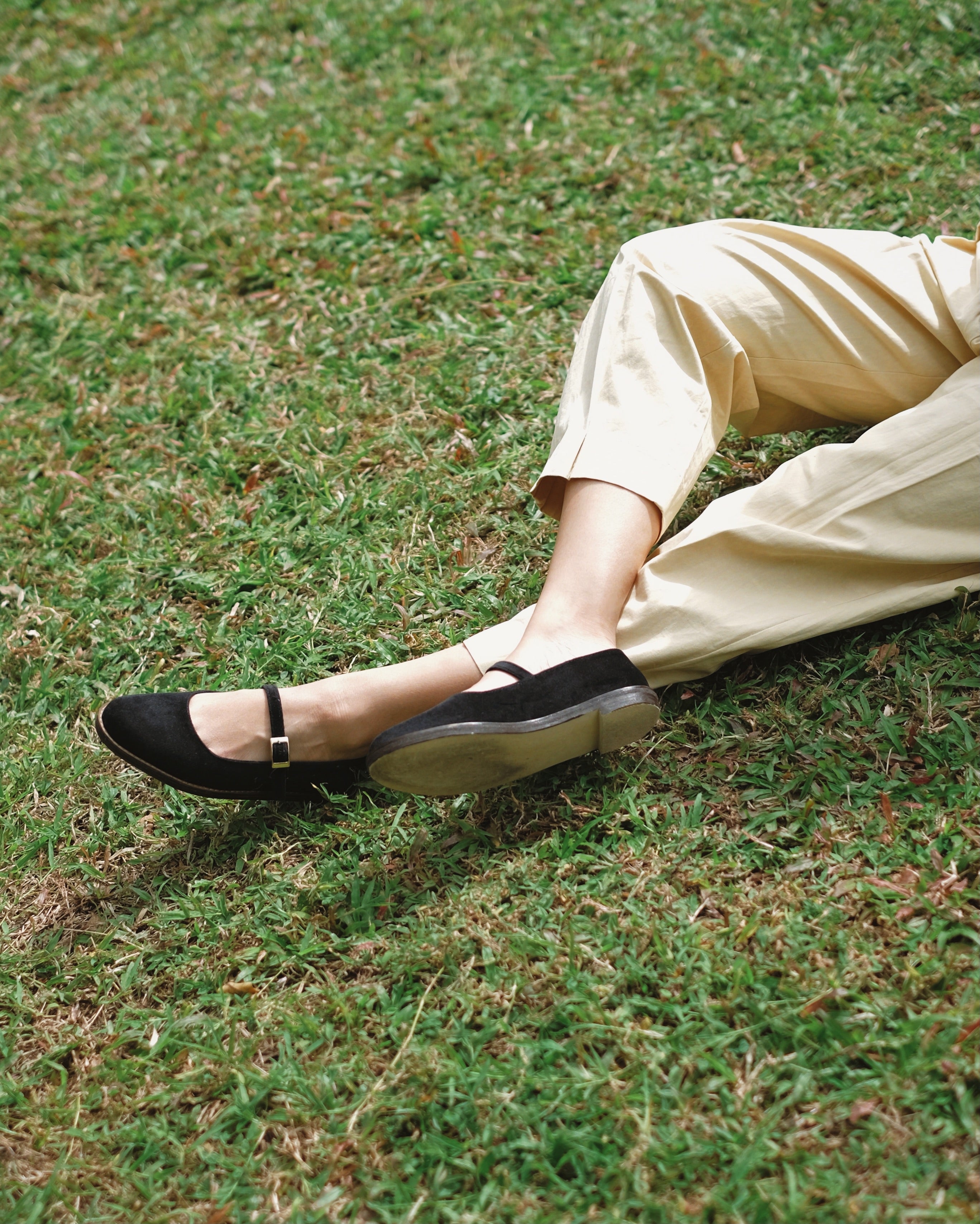 Nona Black Velvet - Cora and Bear