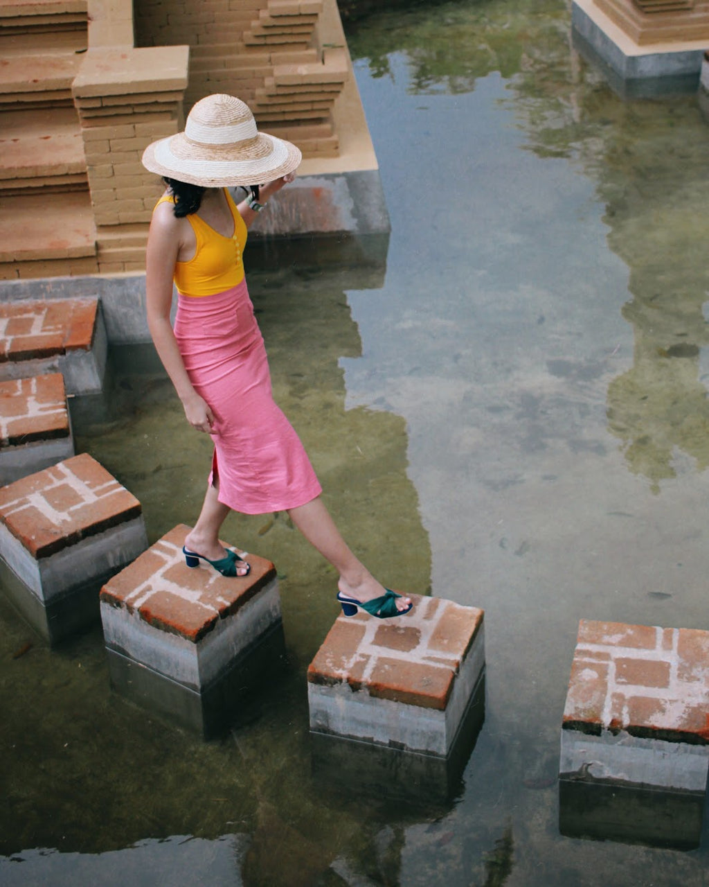 Tango Rainforest - Cora and Bear