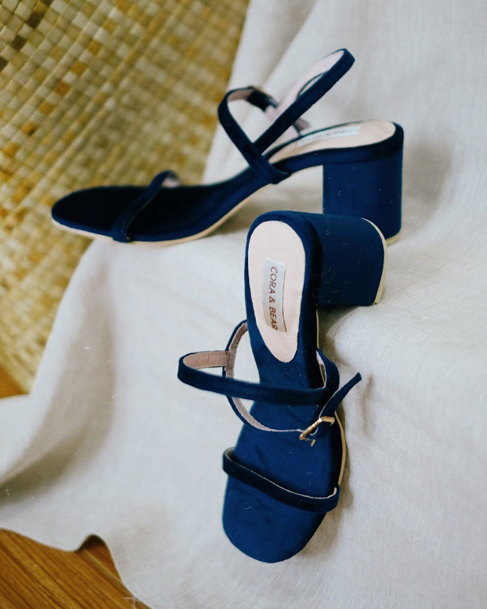 Salsa Midnight - Cora and Bear